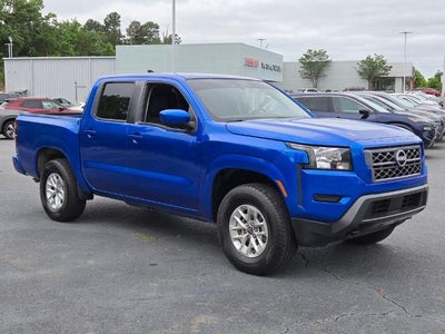 2024 Nissan Frontier Crew Cab 4x4 SV