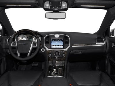 2013 Chrysler 300 4dr Sdn RWD