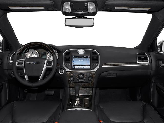 2013 Chrysler 300 4dr Sdn RWD