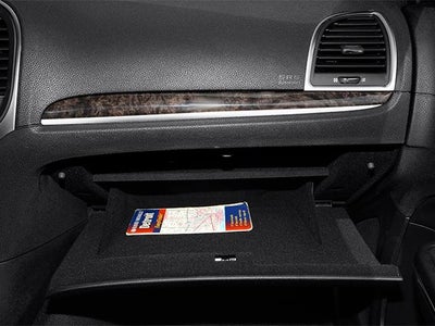 2013 Chrysler 300 4dr Sdn RWD
