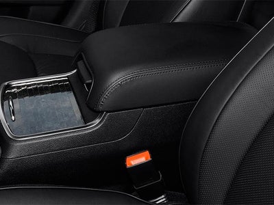 2013 Chrysler 300 4dr Sdn RWD