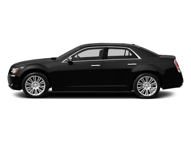 2013 Chrysler 300 4dr Sdn RWD