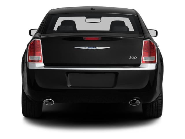 2013 Chrysler 300 4dr Sdn RWD