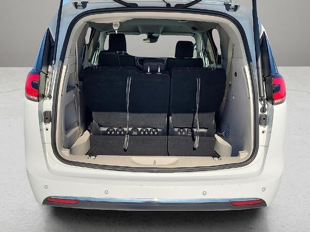 2023 Chrysler Pacifica Touring L FWD