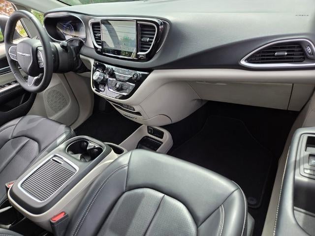 2023 Chrysler Pacifica Touring L FWD
