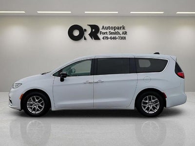 2024 Chrysler Pacifica Touring L FWD