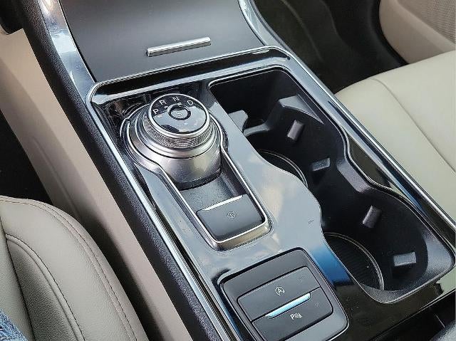 2020 Ford Edge Titanium FWD