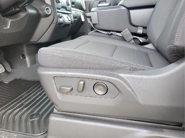 2026 Chevrolet Silverado 2500 HD Crew Cab Standard Box 4-Wheel Drive Custom