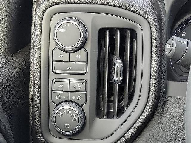 2026 Chevrolet Silverado 2500 HD Crew Cab Standard Box 4-Wheel Drive Custom
