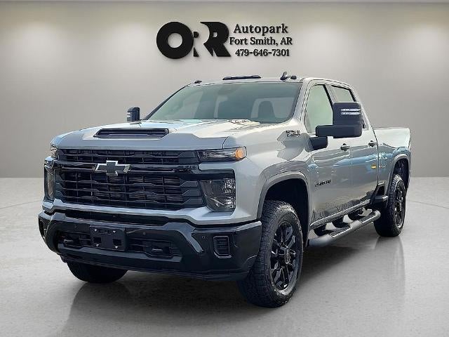 2026 Chevrolet Silverado 2500 HD Crew Cab Standard Box 4-Wheel Drive Custom