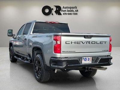 2026 Chevrolet Silverado 2500 HD Crew Cab Standard Box 4-Wheel Drive Custom