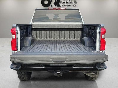 2026 Chevrolet Silverado 2500 HD Crew Cab Standard Box 4-Wheel Drive Custom