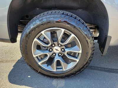 2025 Chevrolet Silverado 1500 Crew Cab Short Box 4-Wheel Drive RST