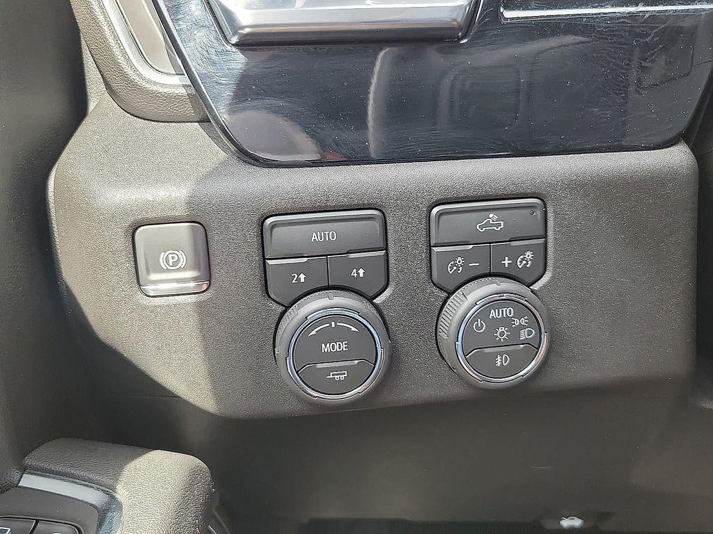 2026 Chevrolet Silverado 1500 Crew Cab Short Box 4-Wheel Drive RST