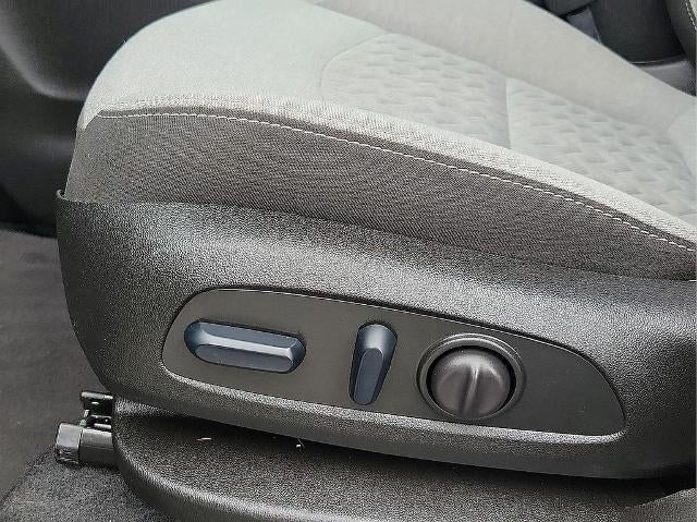 2022 Chevrolet Equinox FWD LT