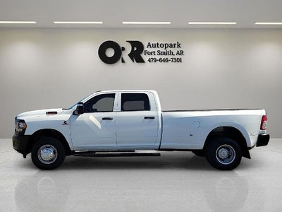 2024 RAM 3500 Tradesman 4x4 Crew Cab 8' Box