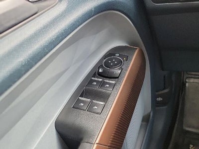 2023 Ford Maverick LARIAT FWD SuperCrew