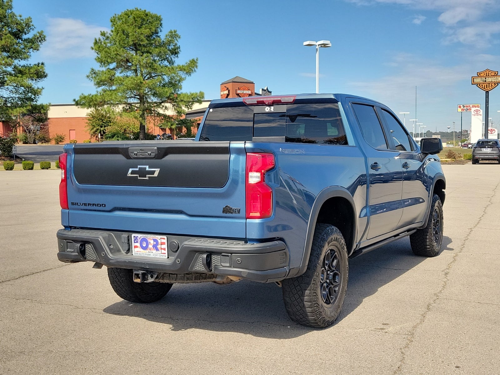 2024 Chevrolet Silverado 1500 Crew Cab Short Box 4-Wheel Drive ZR2