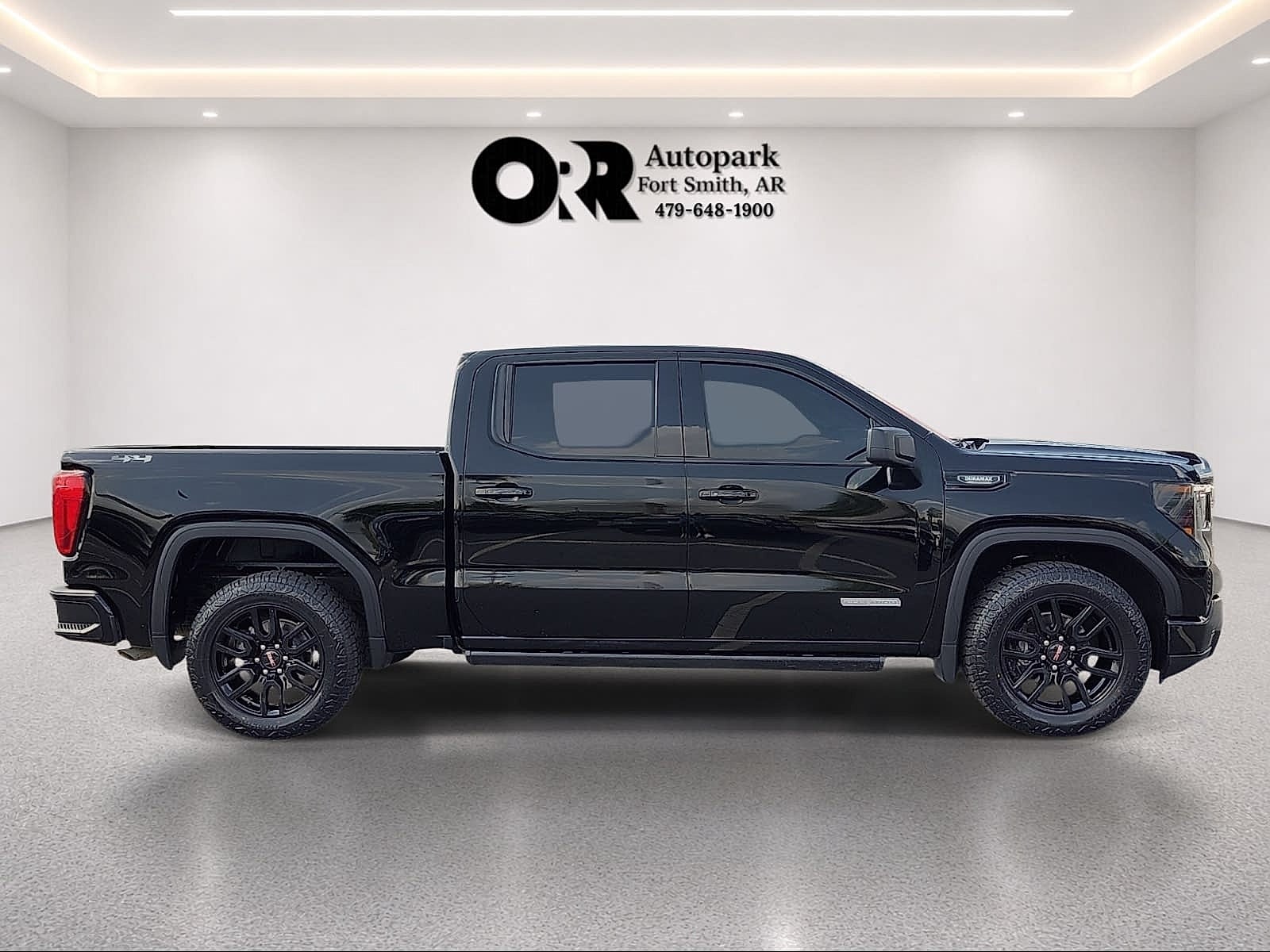 2024 GMC Sierra 1500 Crew Cab Short Box 4-Wheel Drive Elevation 3SB