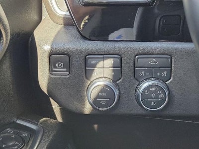 2024 GMC Sierra 1500 Crew Cab Short Box 4-Wheel Drive Elevation 3SB