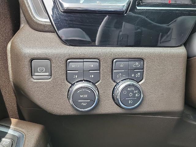 2023 GMC Sierra 1500 Crew Cab Short Box 4-Wheel Drive SLT