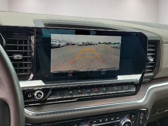 2023 GMC Sierra 1500 Crew Cab Short Box 4-Wheel Drive SLT
