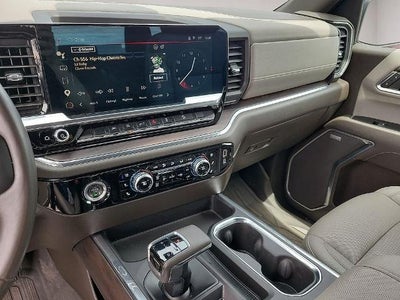 2023 GMC Sierra 1500 Crew Cab Short Box 4-Wheel Drive SLT