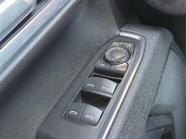 2025 GMC Sierra 1500 Crew Cab Short Box 4-Wheel Drive SLT