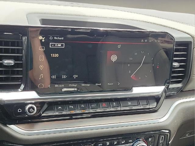 2022 GMC Sierra 1500 Crew Cab Short Box 4-Wheel Drive SLT