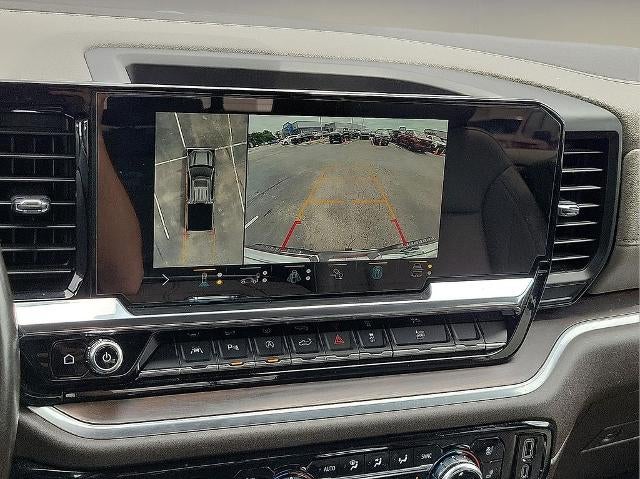 2022 GMC Sierra 1500 Crew Cab Short Box 4-Wheel Drive SLT