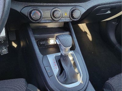 2024 Kia Forte LXS IVT