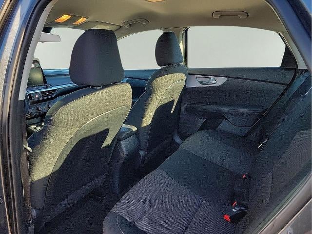 2024 Kia Forte LXS IVT