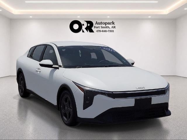 2025 Kia K4 LXS FWD
