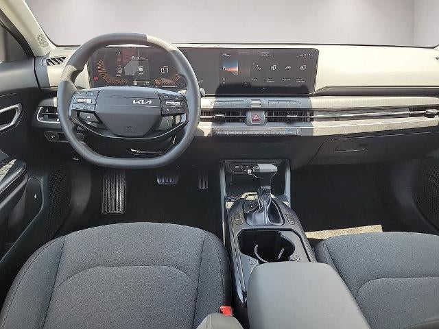 2025 Kia K4 LXS FWD