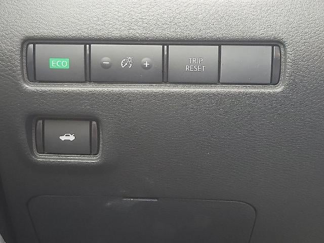 2025 Nissan Sentra SV CVT