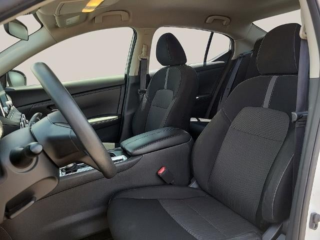 2025 Nissan Sentra SV CVT