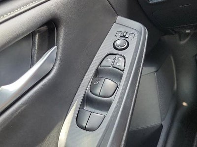 2025 Nissan Sentra SV CVT
