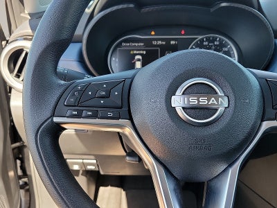 2025 Nissan Versa SV CVT