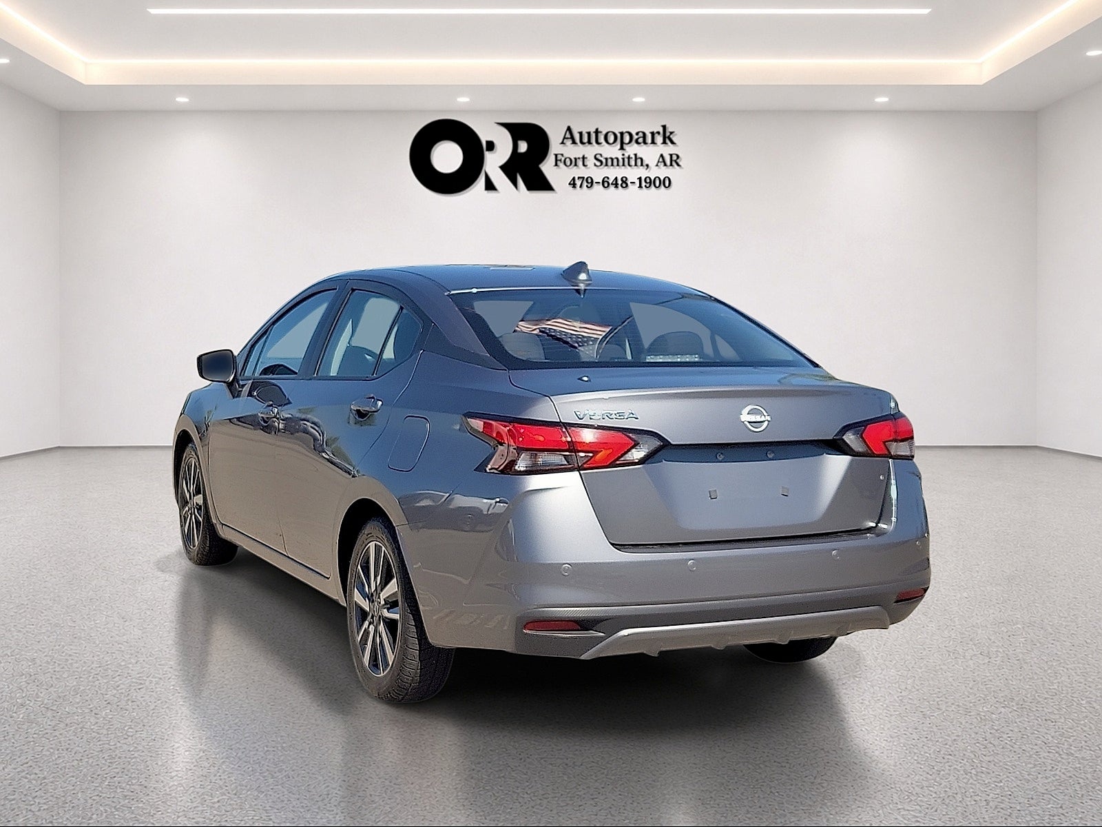 2025 Nissan Versa SV CVT