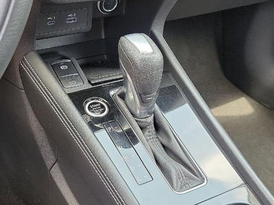 2023 Nissan Kicks SV FWD