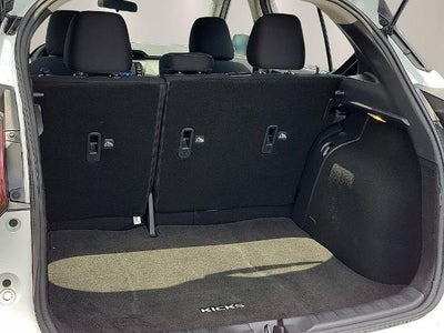 2023 Nissan Kicks SV FWD