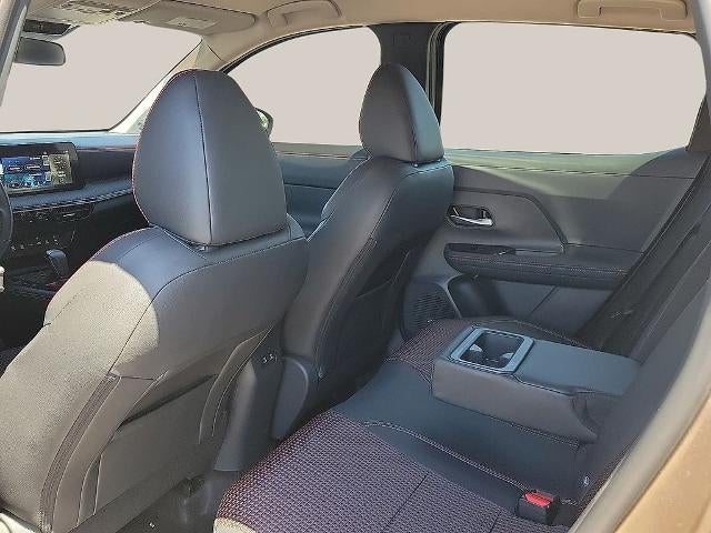 2025 Nissan Kicks SR FWD