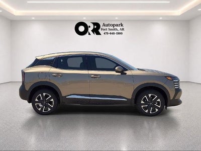 2025 Nissan Kicks SR FWD