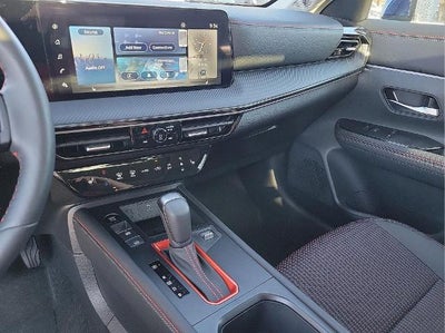 2025 Nissan Kicks SR AWD