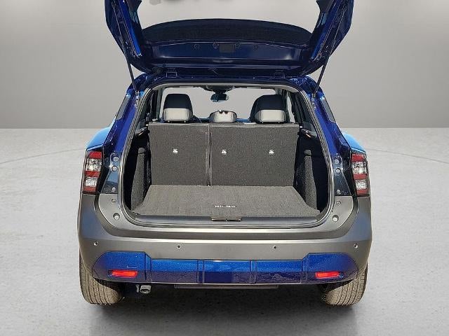 2025 Nissan Kicks SR AWD