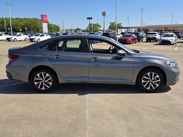 2024 Volkswagen Jetta S Auto