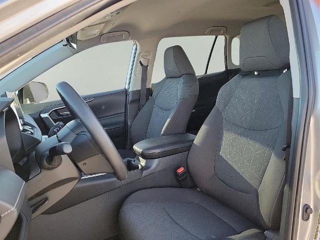 2025 Toyota RAV4 Hybrid XLE AWD (Natl)