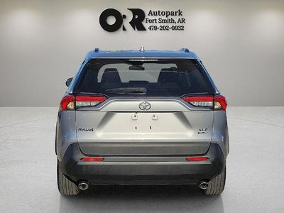 2025 Toyota RAV4 Hybrid XLE AWD (Natl)
