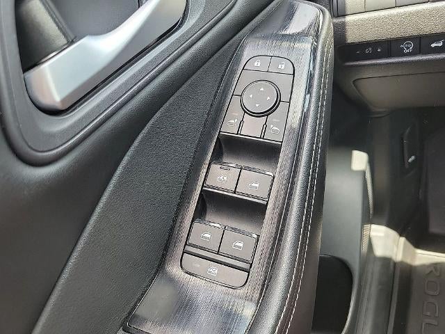2025 Nissan Rogue FWD SV