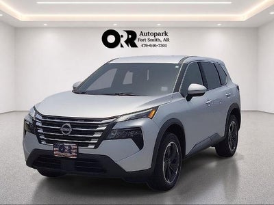 2025 Nissan Rogue FWD SV
